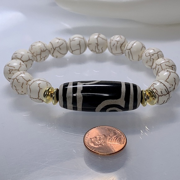 BONES & TEETH NATURAL BRACELET size 7” - Picture 8 of 8